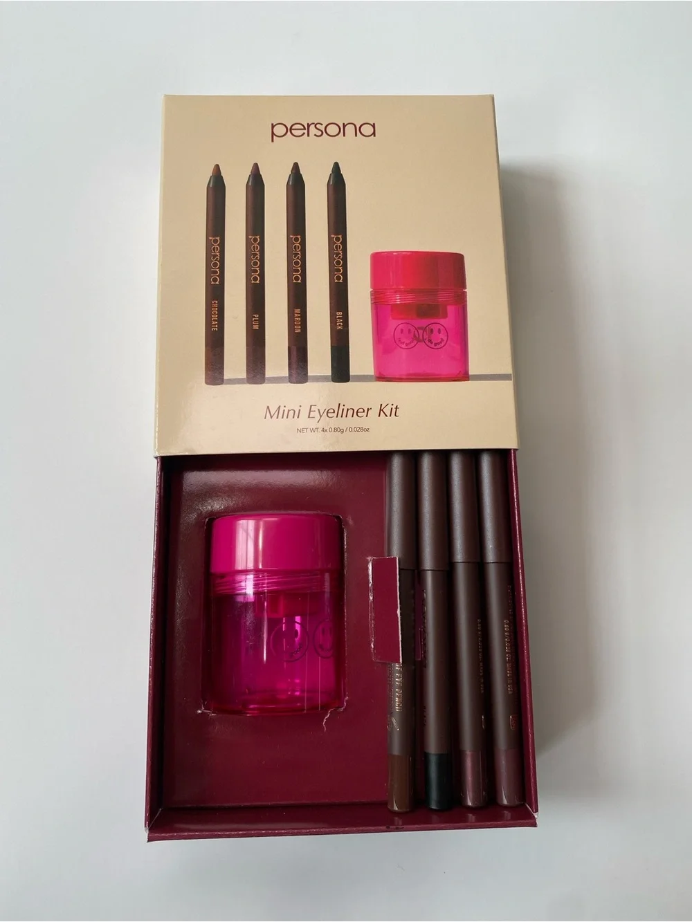 PERSONA Mini Eyeliner Kit.